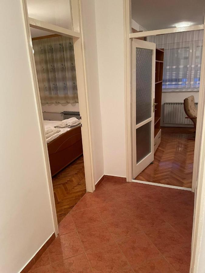 Lolly Apartment Karlovac Exterior photo
